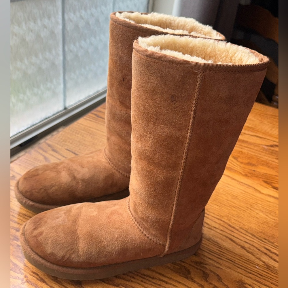 UGG Brown Shearling-Lined Boots size 7 - Picture 5 of 11